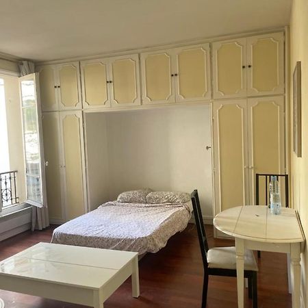 Charmant Appartement Vaugirard Париж Екстериор снимка